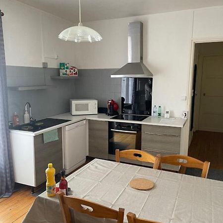 Erliz Apartment โนยง ภายนอก รูปภาพ